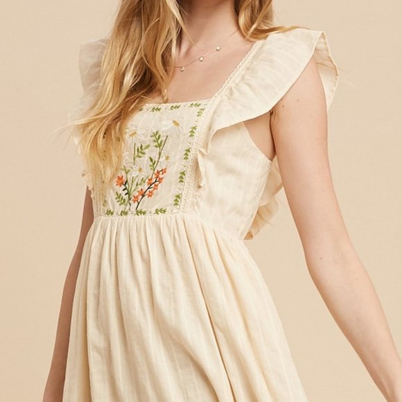 NEW Cream Apron Ruffle Square Neck Floral Embroidered Tie Back Cotton Midi Dress - Picture 7 of 12